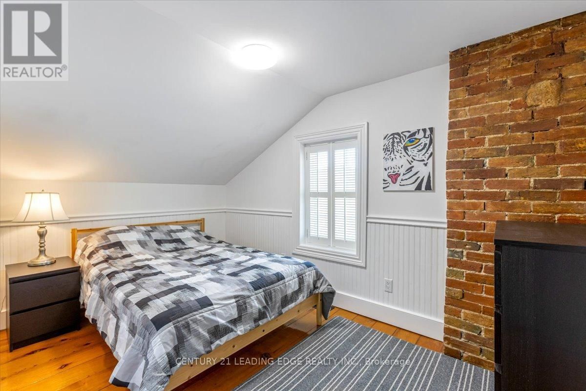 14 ALEXANDER HUNTER PLACE Image 16