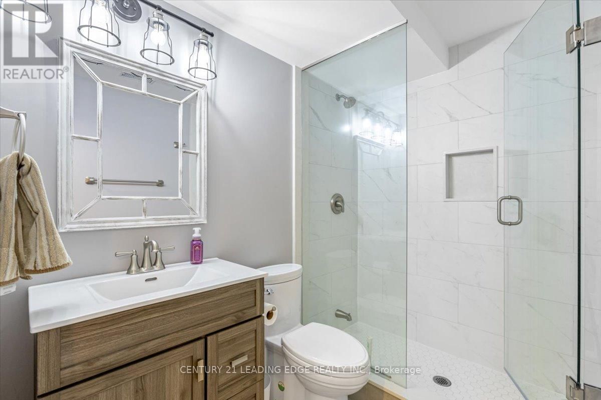 14 ALEXANDER HUNTER PLACE Image 20