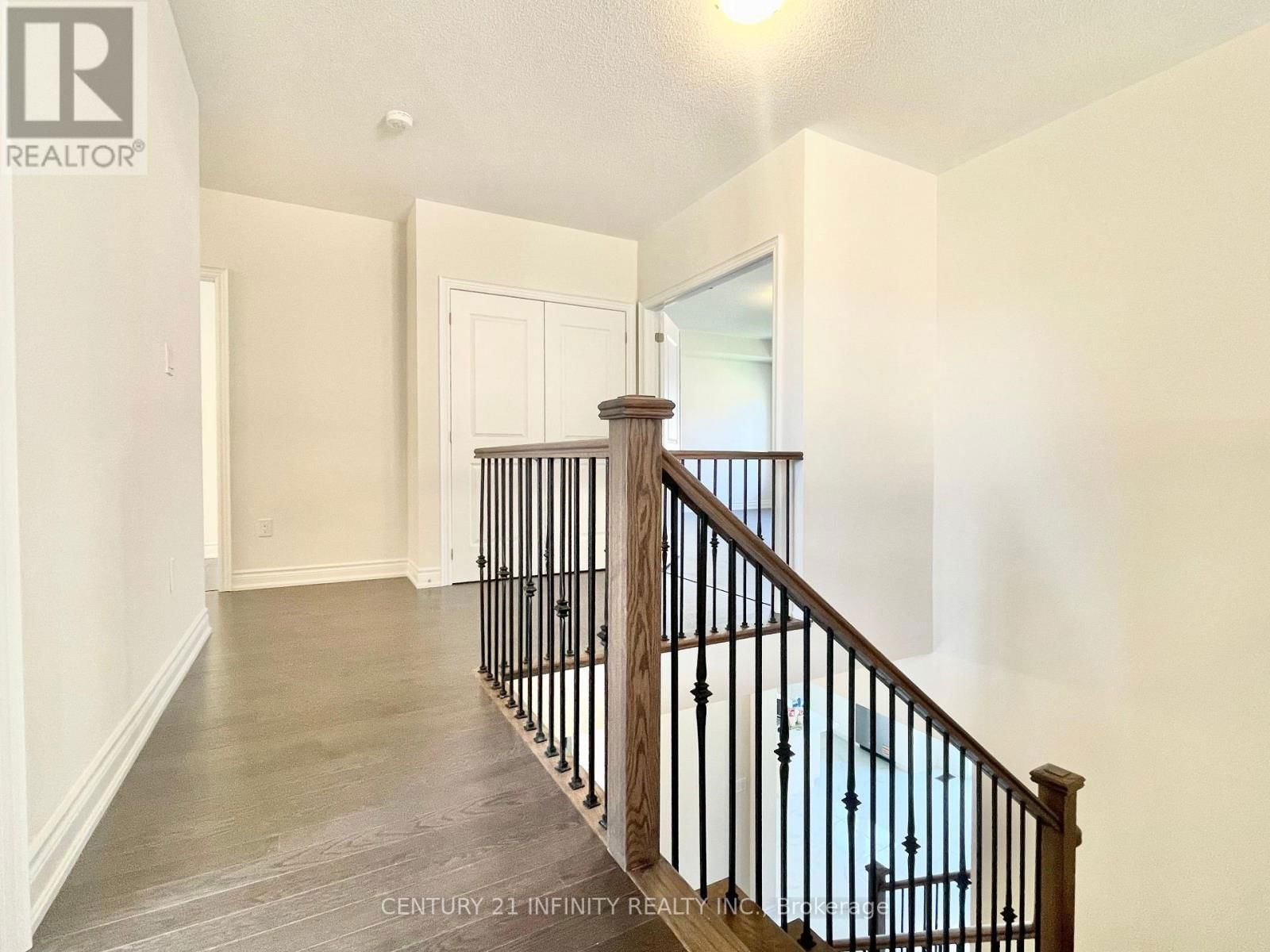 62 BUD LEGGETT CRESCENT Image 18