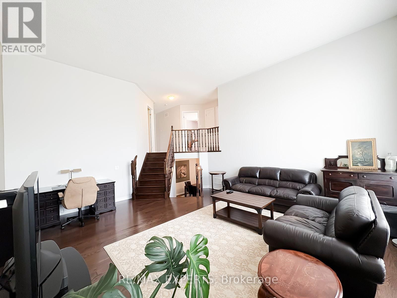 1345 BUTLER STREET Image 17