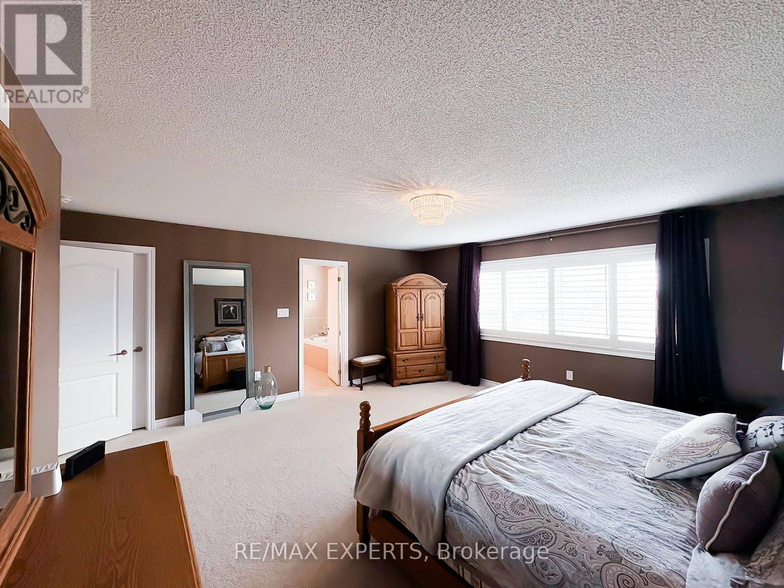 1345 BUTLER STREET Image 24