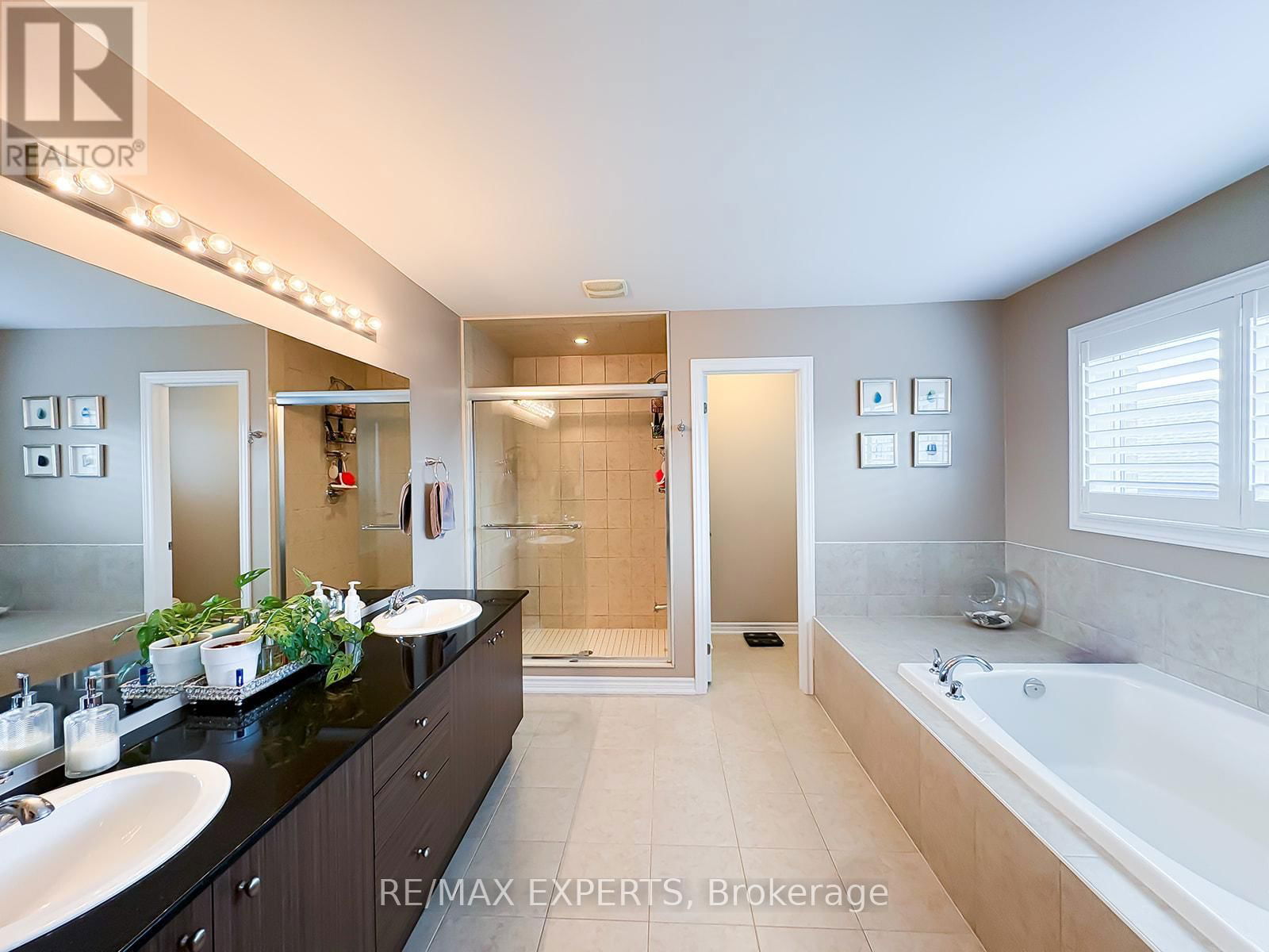 1345 BUTLER STREET Image 26