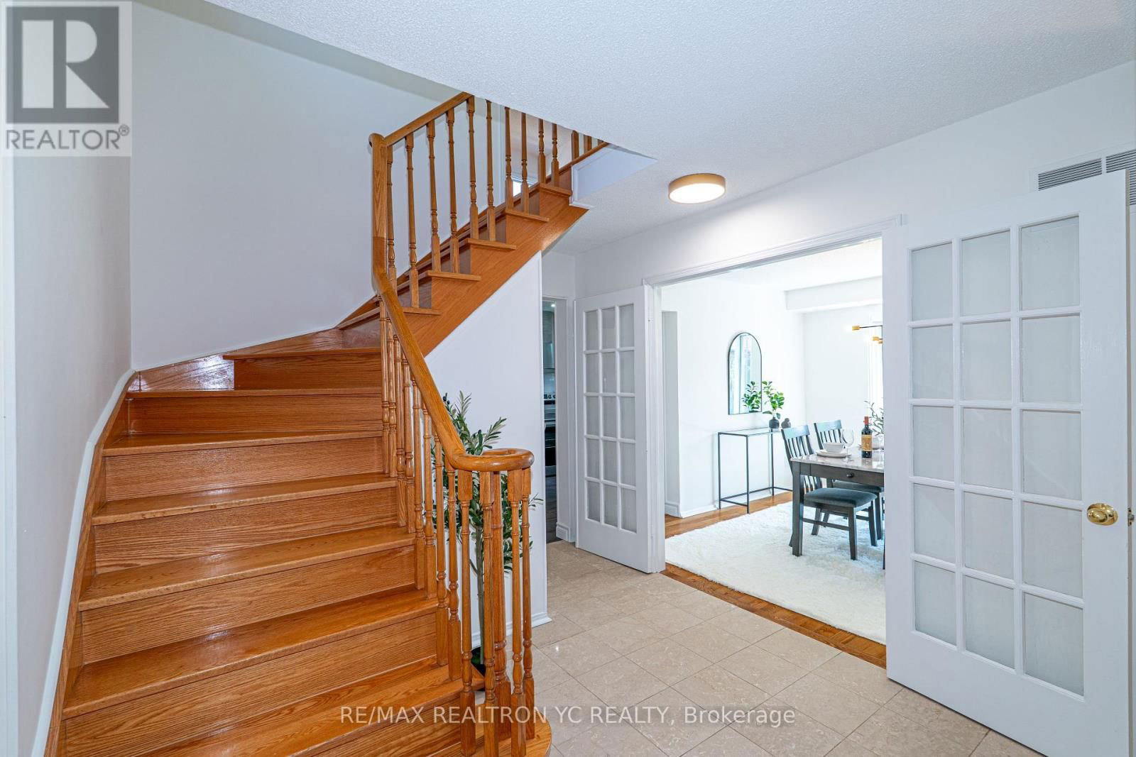 19 BRECKONWOOD CRESCENT Image 20