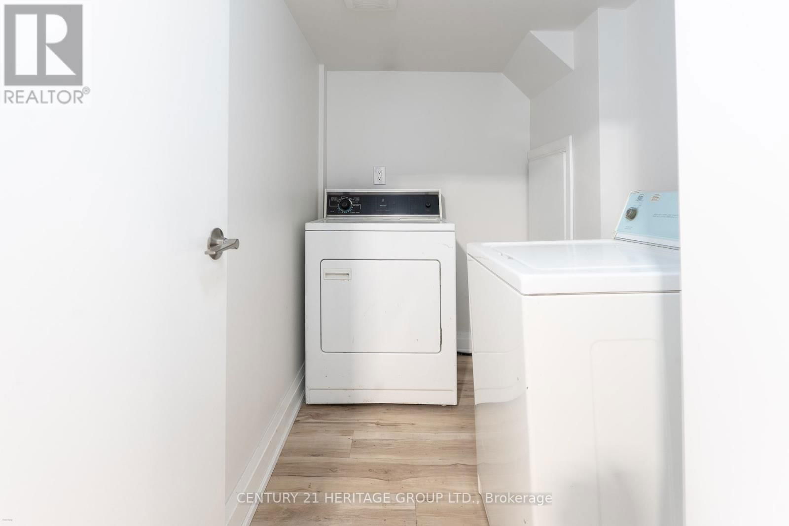 113 CRONE COURT Image 13