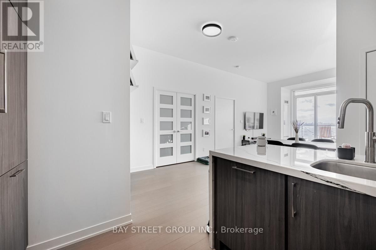 1808 - 8119 BIRCHMOUNT ROAD Image 19