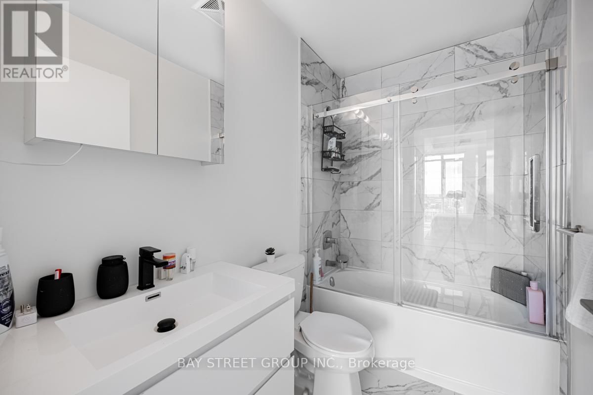 1808 - 8119 BIRCHMOUNT ROAD Image 23