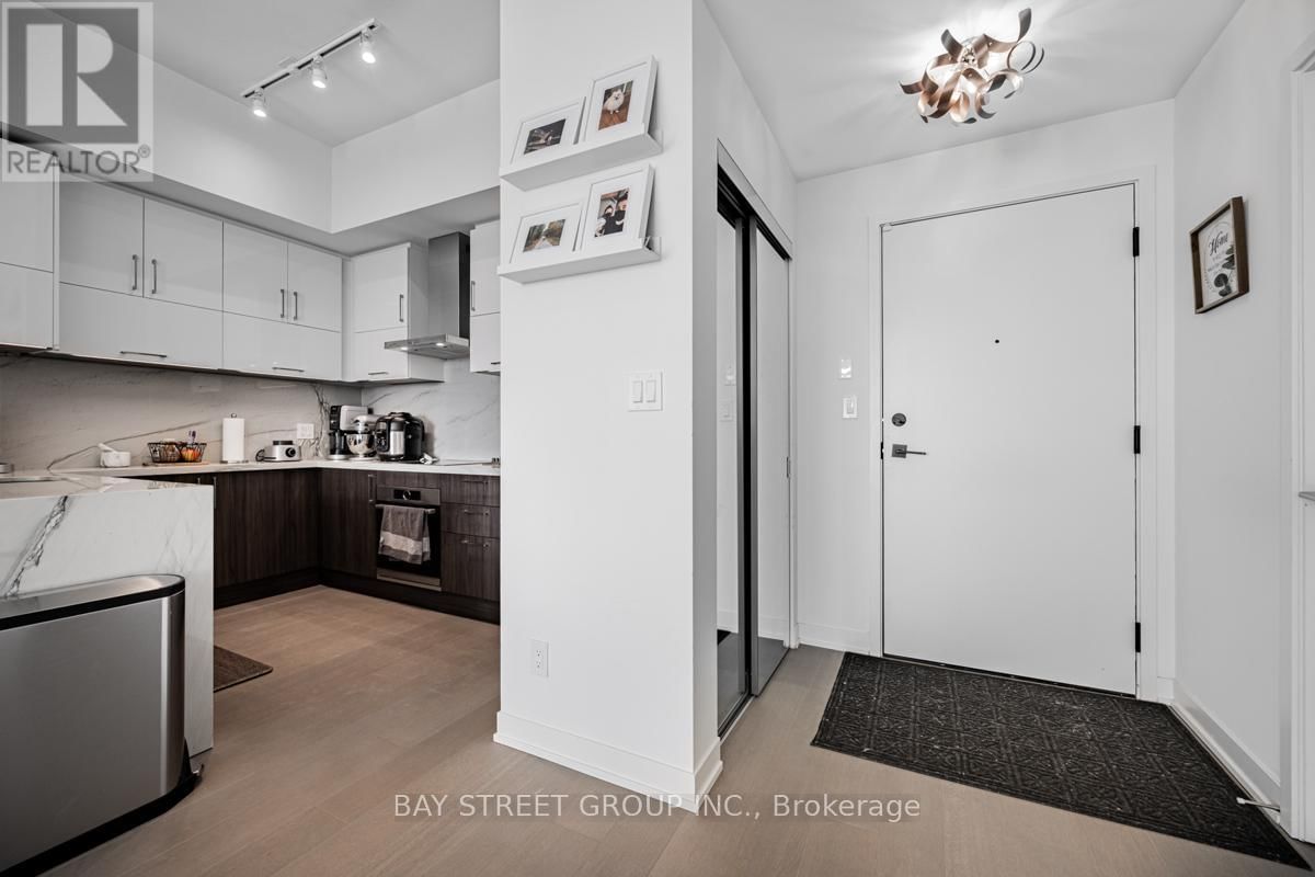 1808 - 8119 BIRCHMOUNT ROAD Image 4
