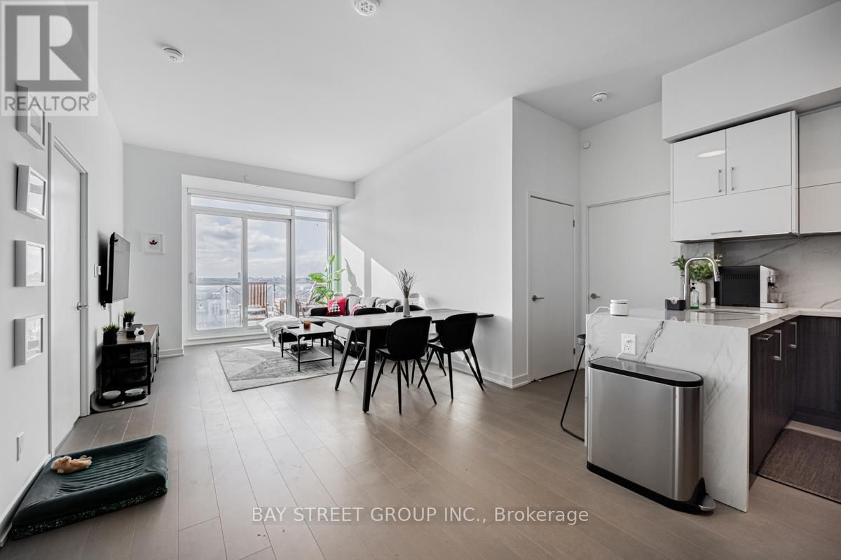 1808 - 8119 BIRCHMOUNT ROAD Image 8