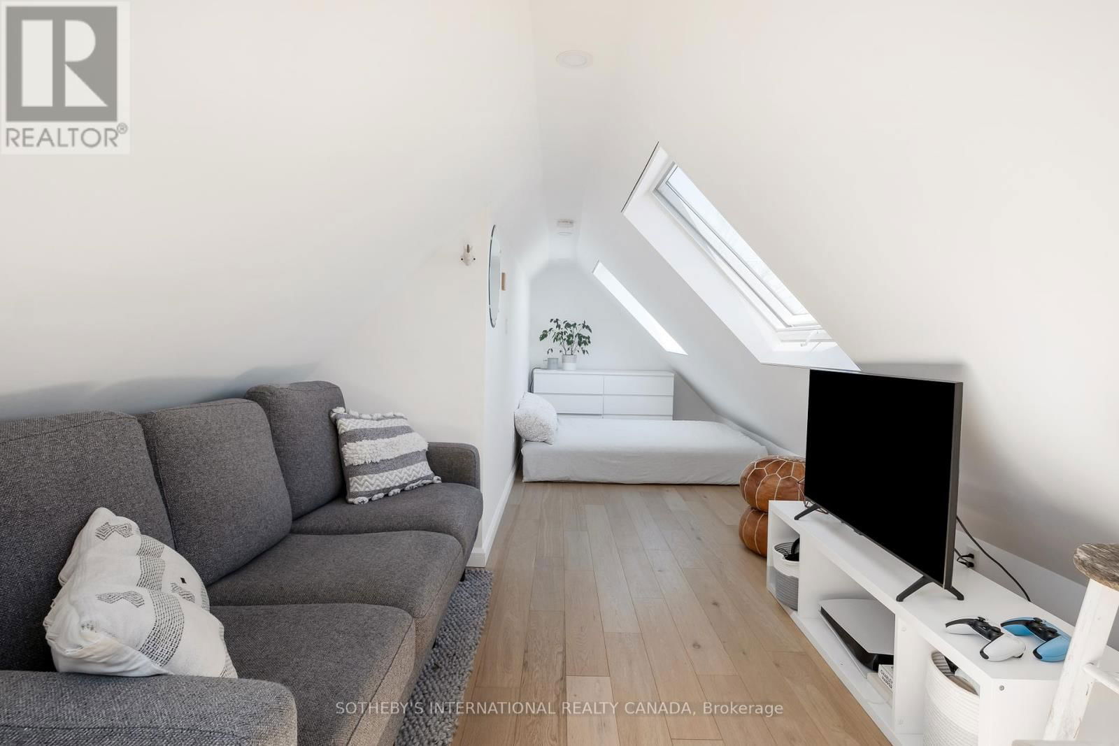 169 RUPERT AVENUE Image 31