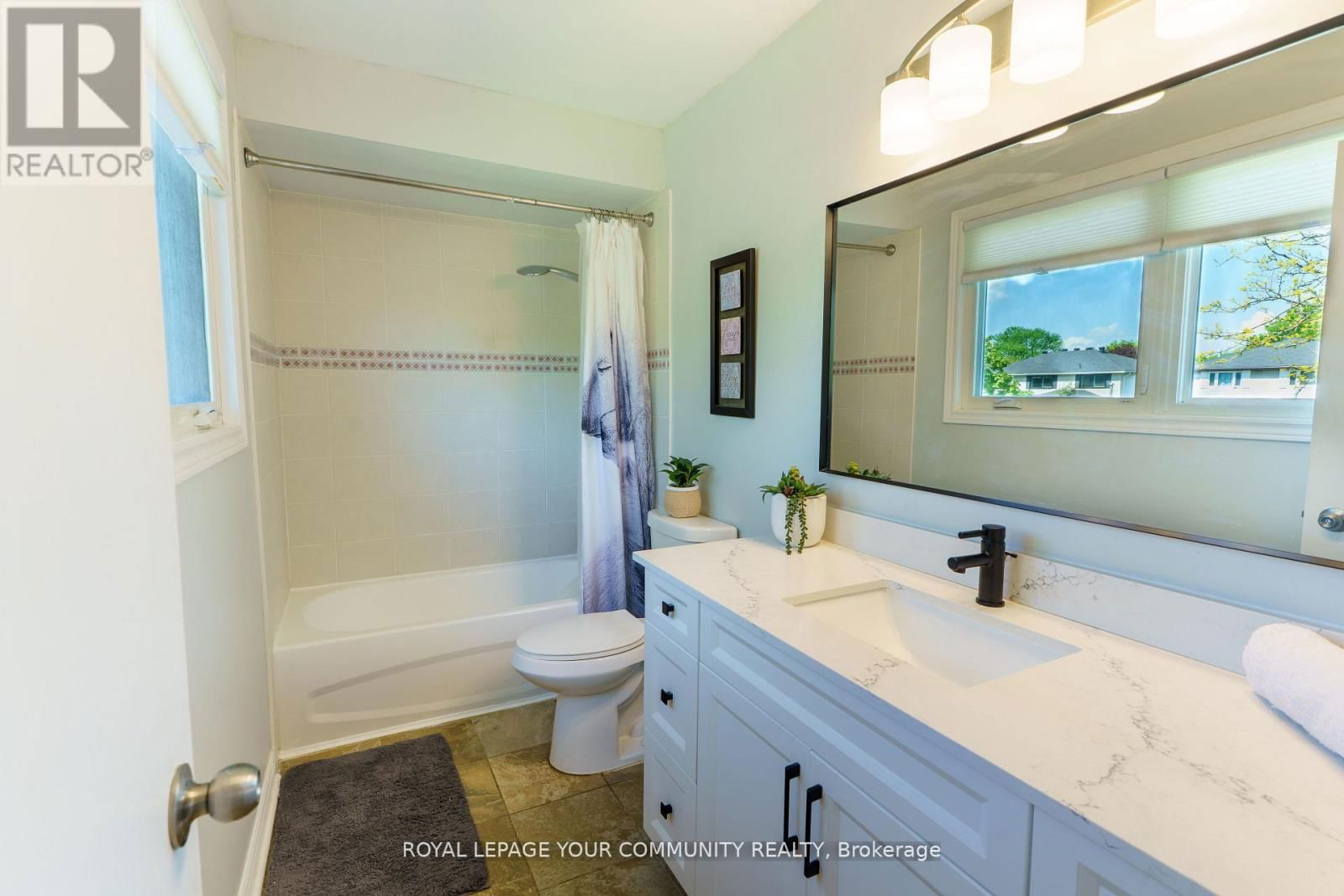 6 OAKMEADOW BOULEVARD Image 14