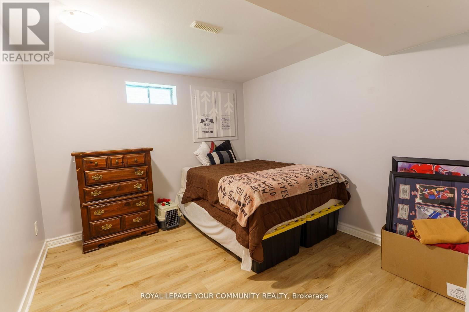 6 OAKMEADOW BOULEVARD Image 22