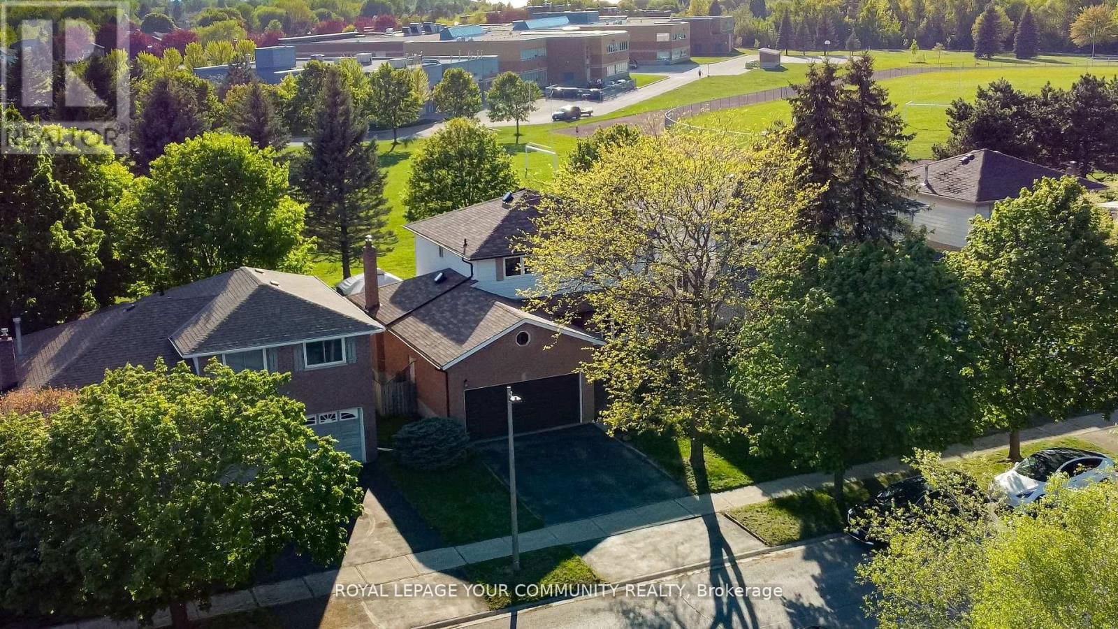 6 OAKMEADOW BOULEVARD Image 30