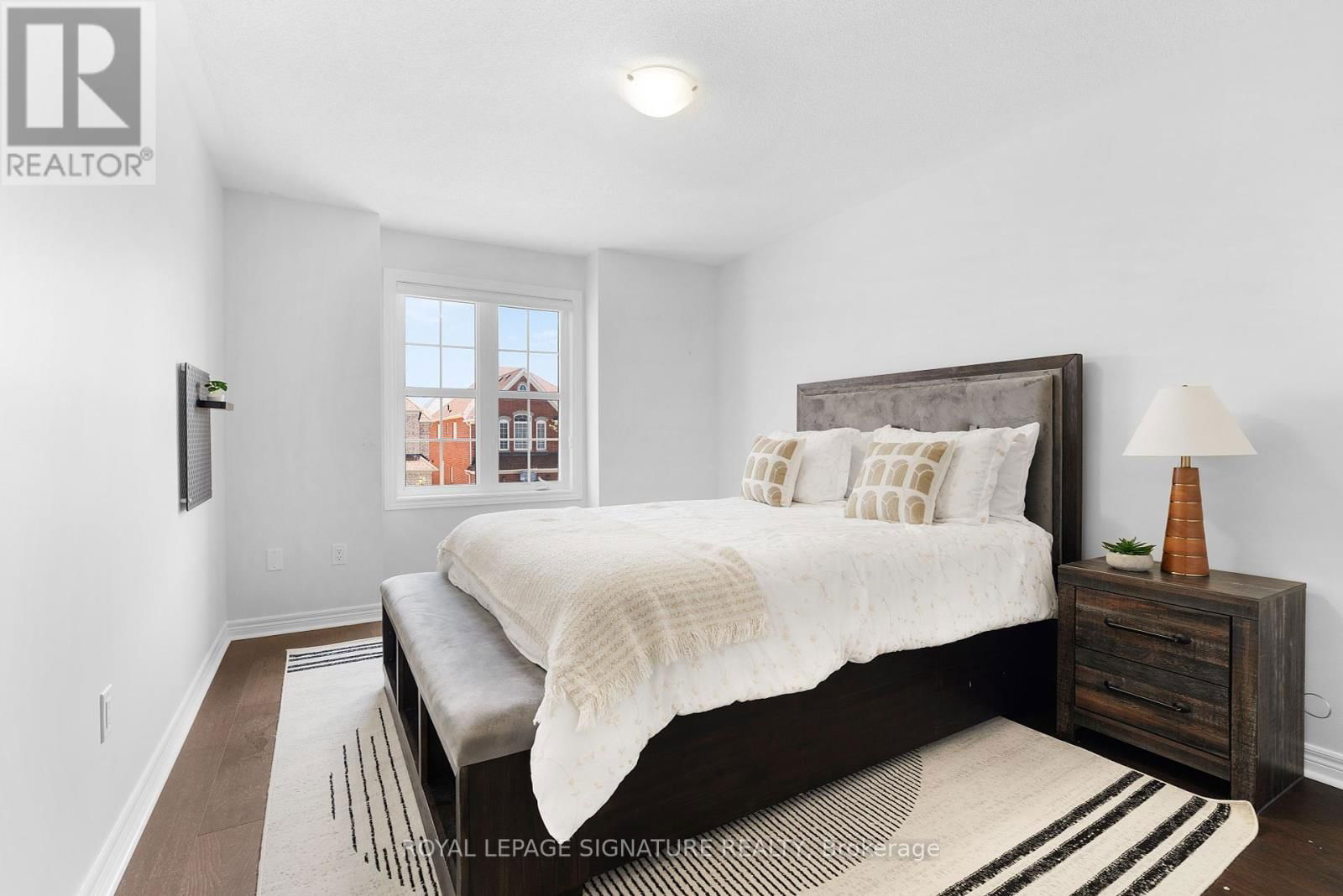135 MCDONNELL CRESCENT Image 35