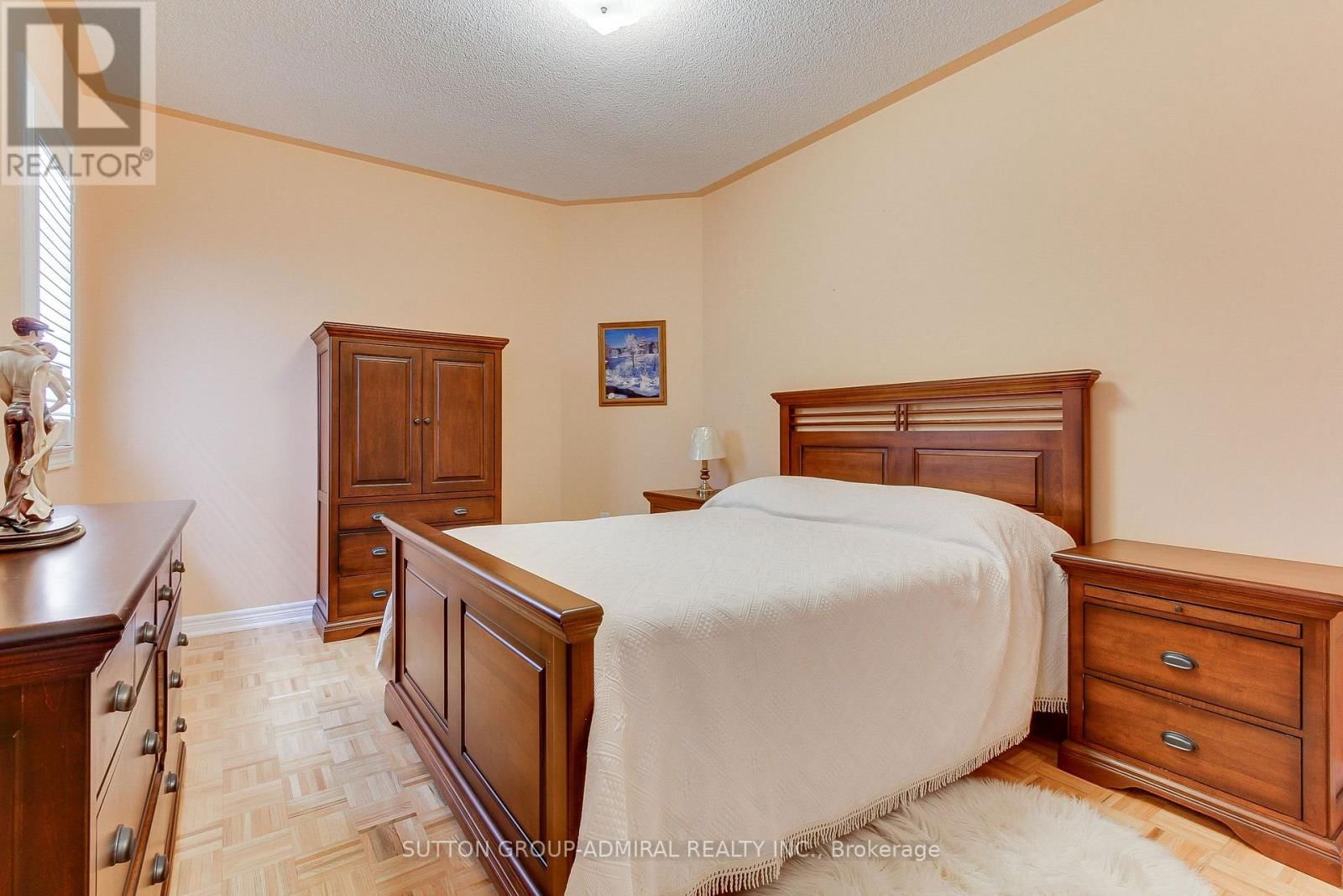 90 GUERY CRESCENT Image 14