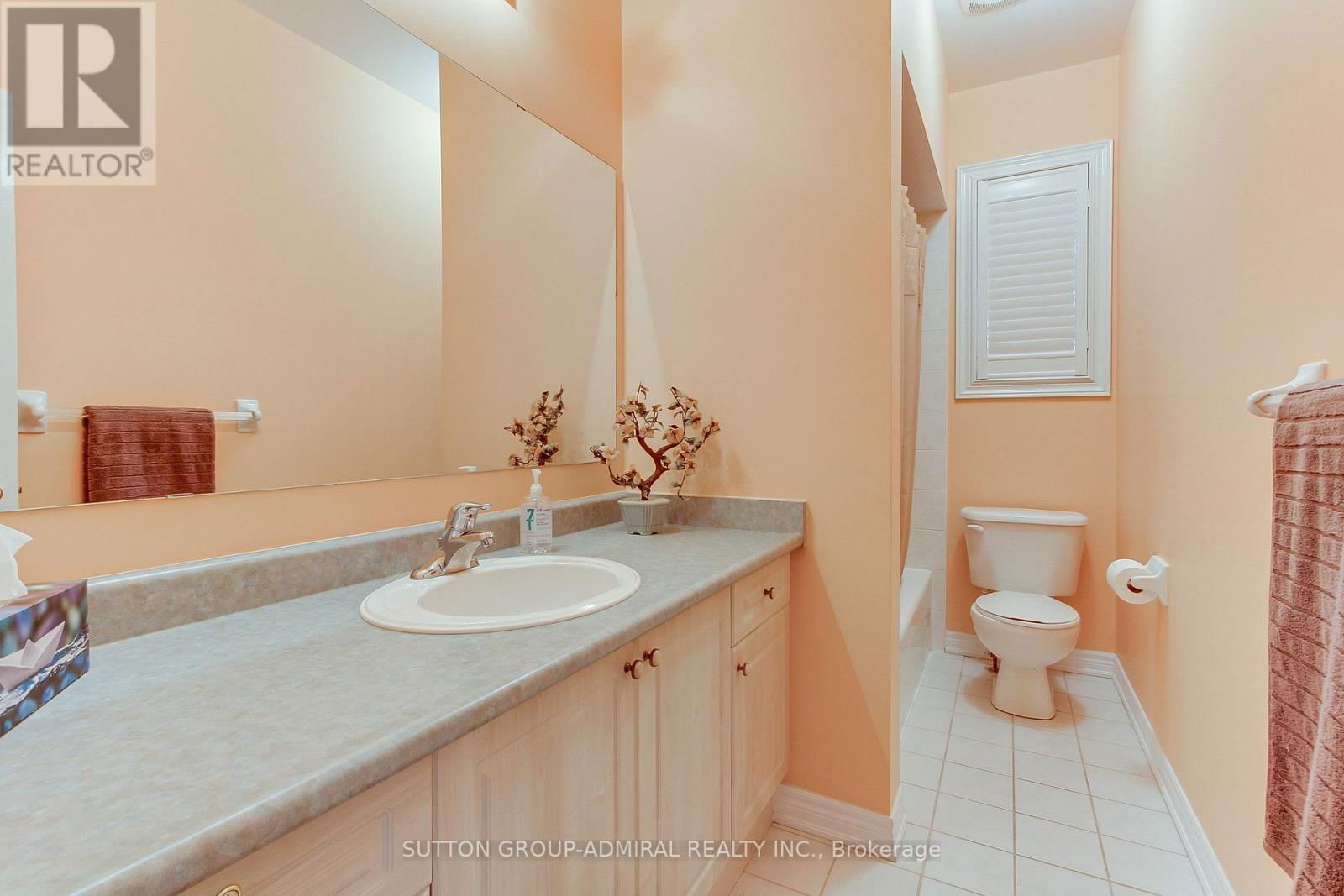 90 GUERY CRESCENT Image 16