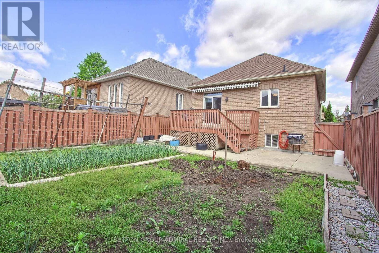 90 GUERY CRESCENT Image 30