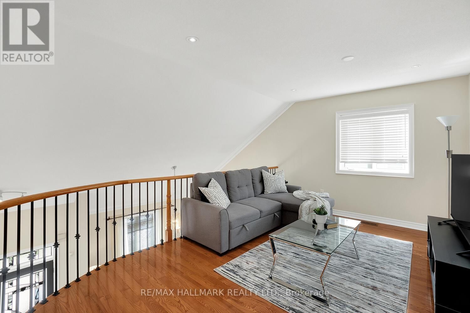 58 SHADOW FALLS DRIVE Image 17