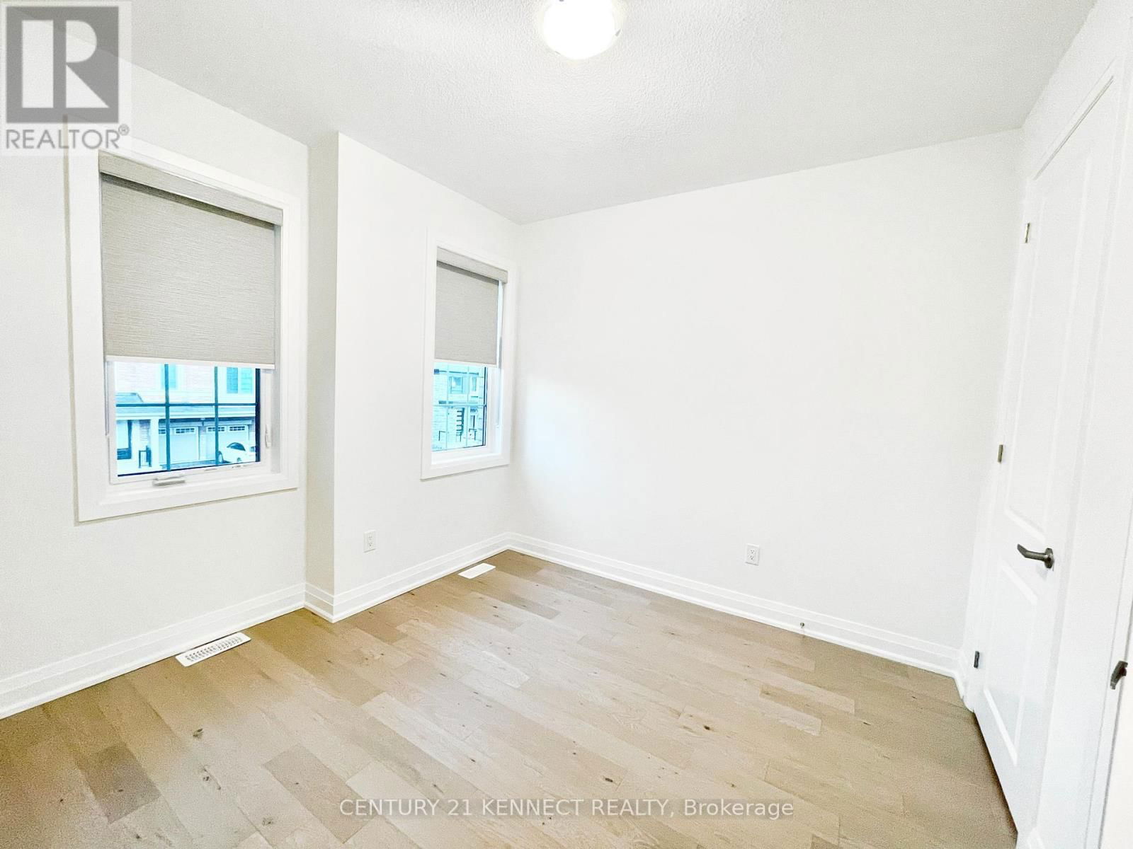 16 CECIL SINCLAIR DRIVE Image 20