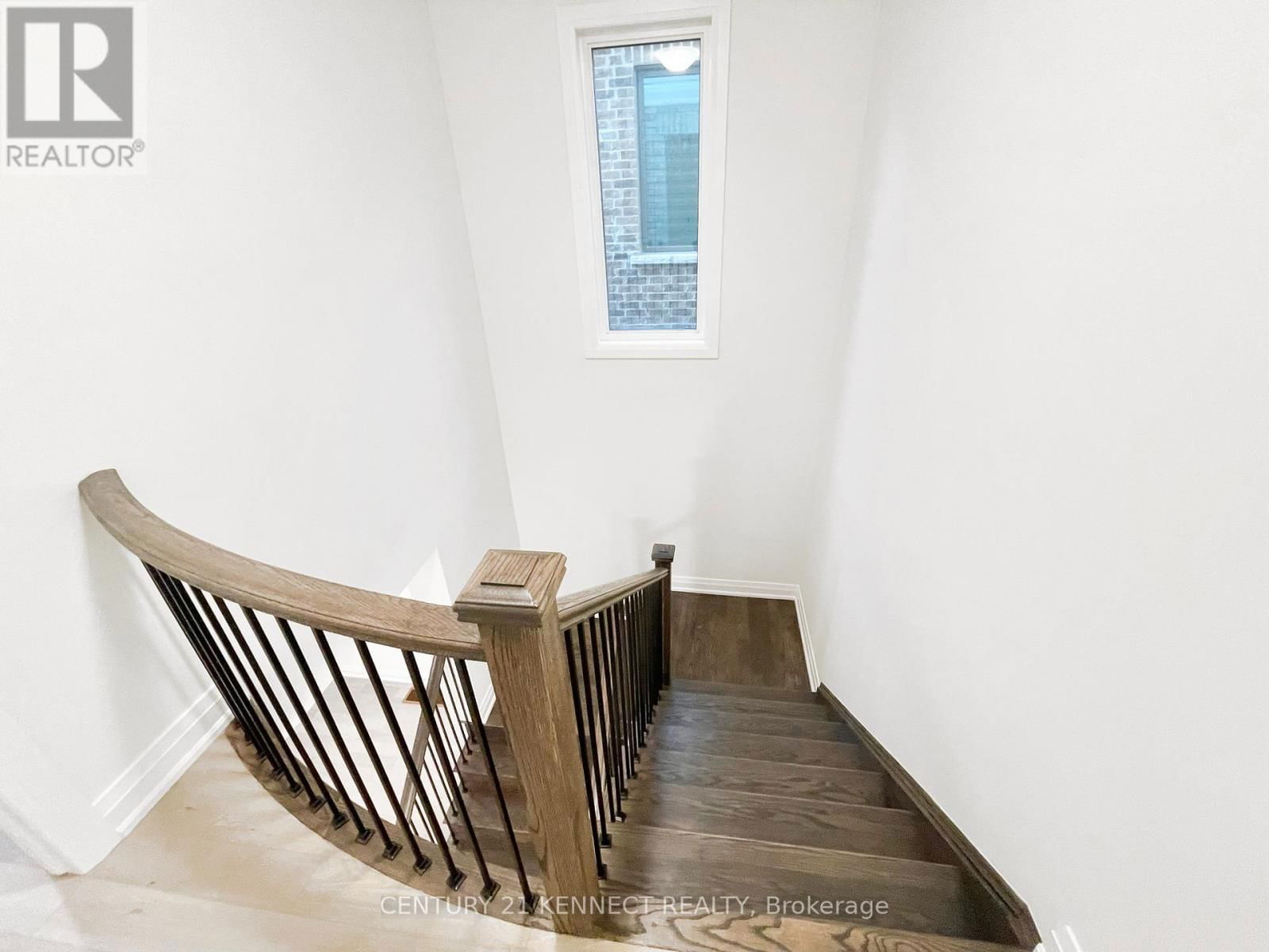 16 CECIL SINCLAIR DRIVE Image 23