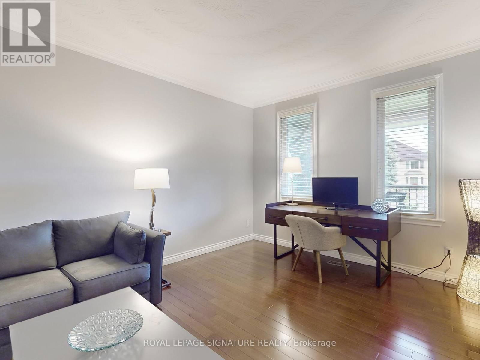 81 GARDEN AVENUE Image 5