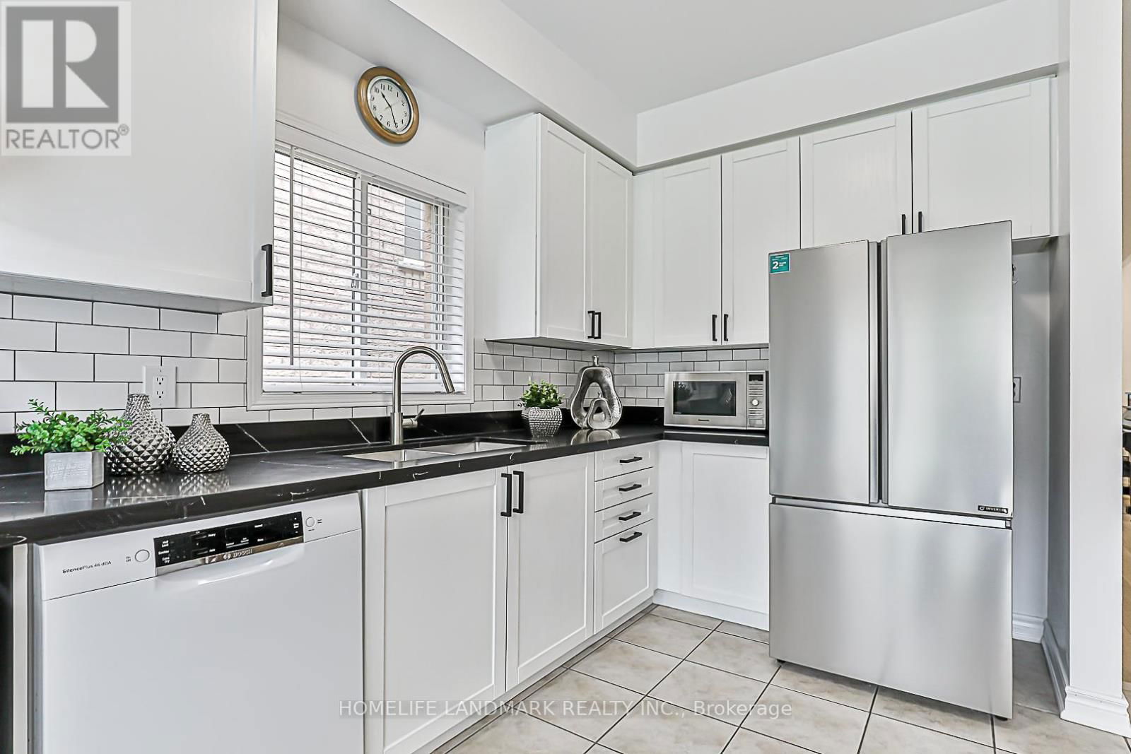 112 ORCHARD HILL BOULEVARD Image 15