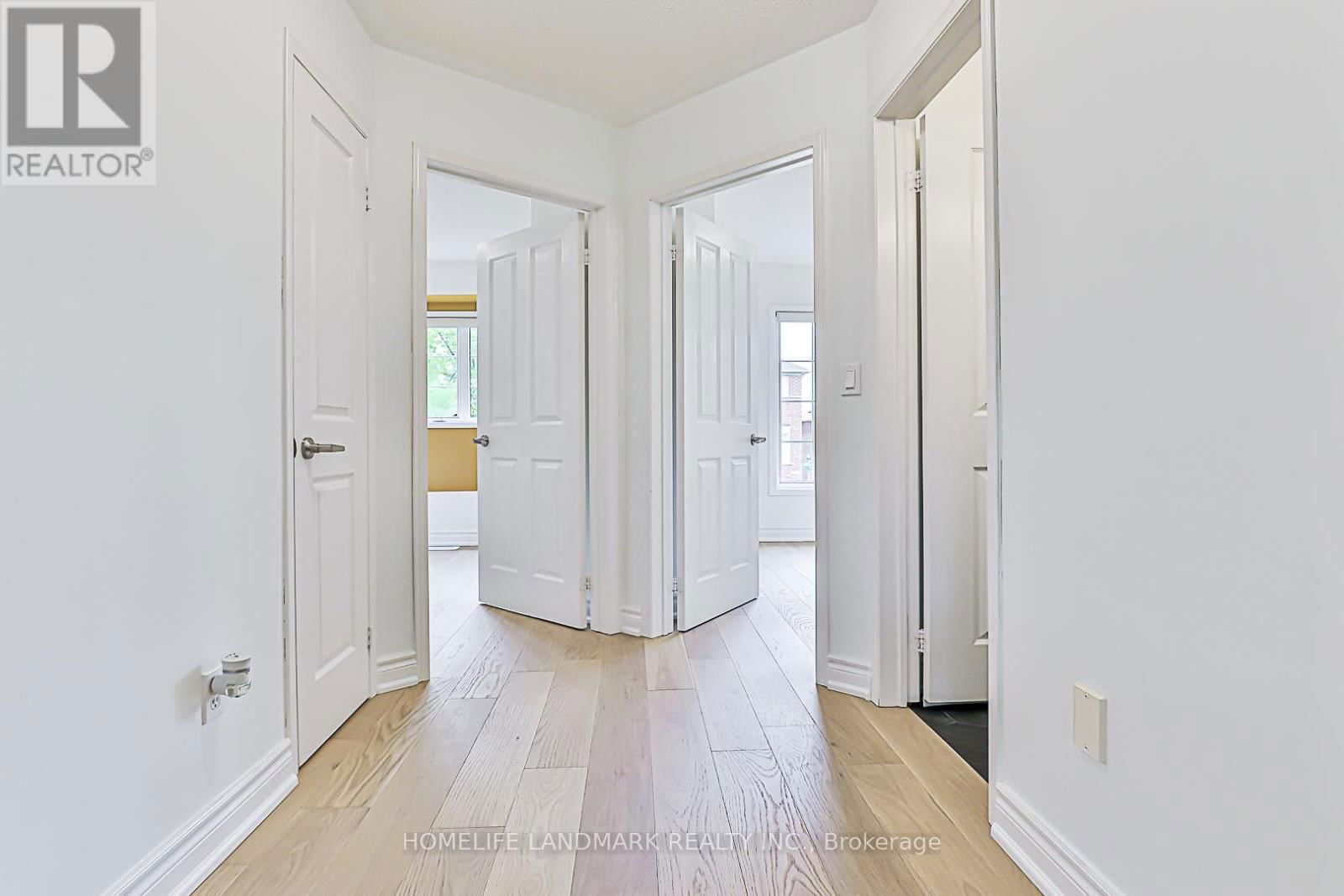 112 ORCHARD HILL BOULEVARD Image 20