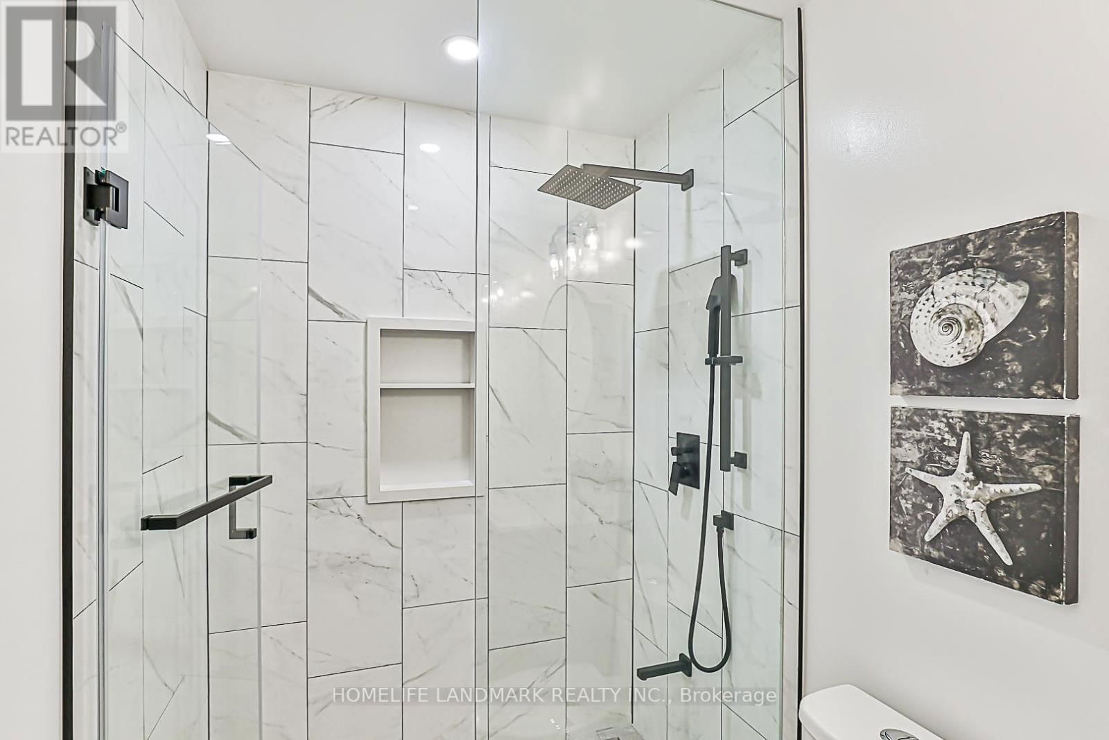 112 ORCHARD HILL BOULEVARD Image 35