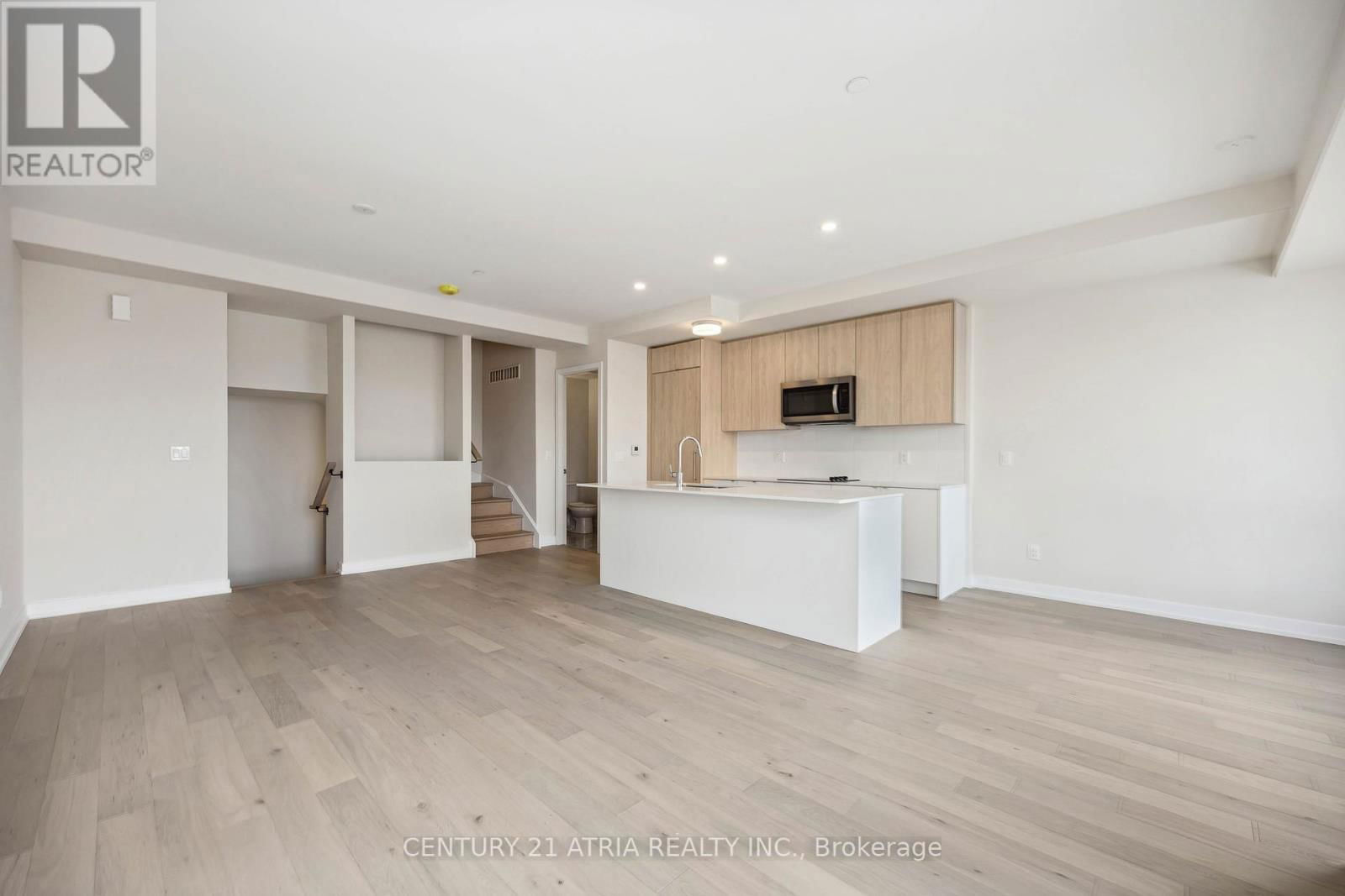 202 - 65 SAIGON DRIVE Image 7