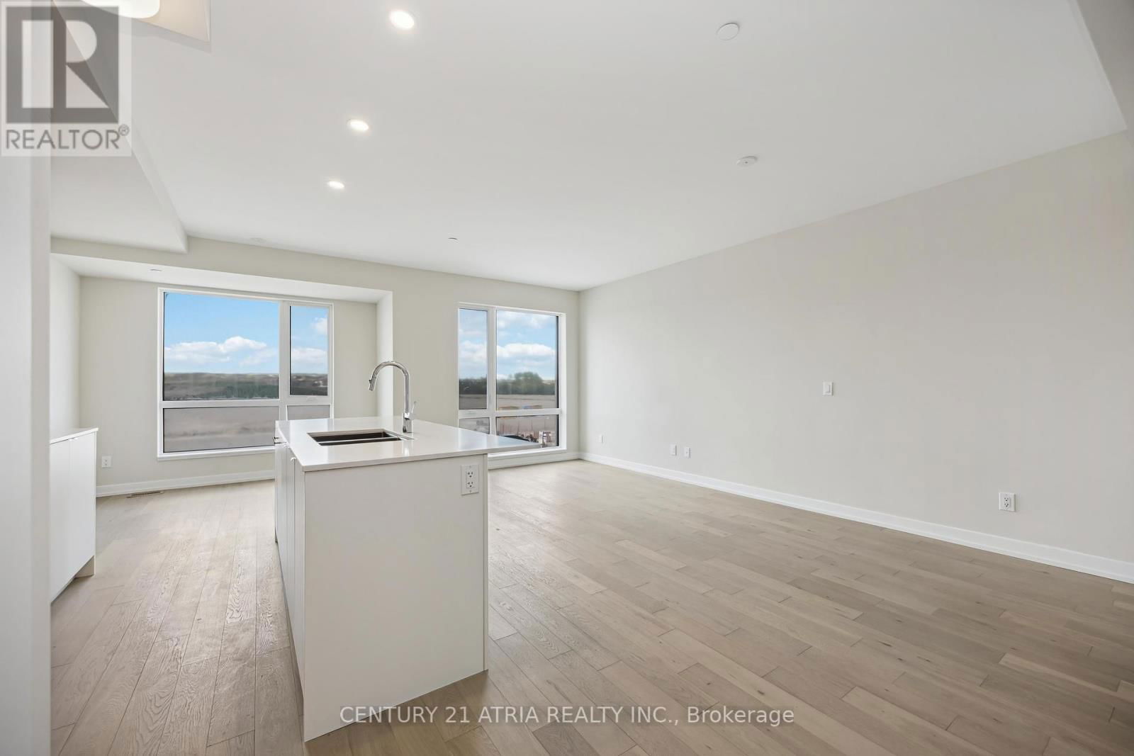 202 - 65 SAIGON DRIVE Image 8