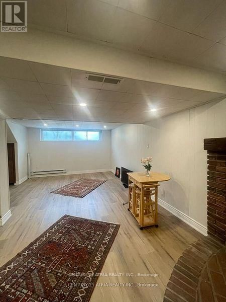10 IBER COURT Image 7