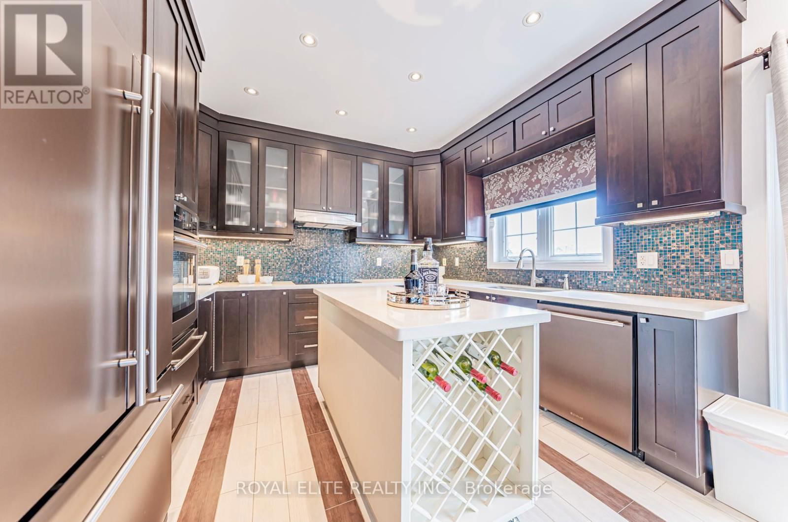 4 ALHART STREET Image 17