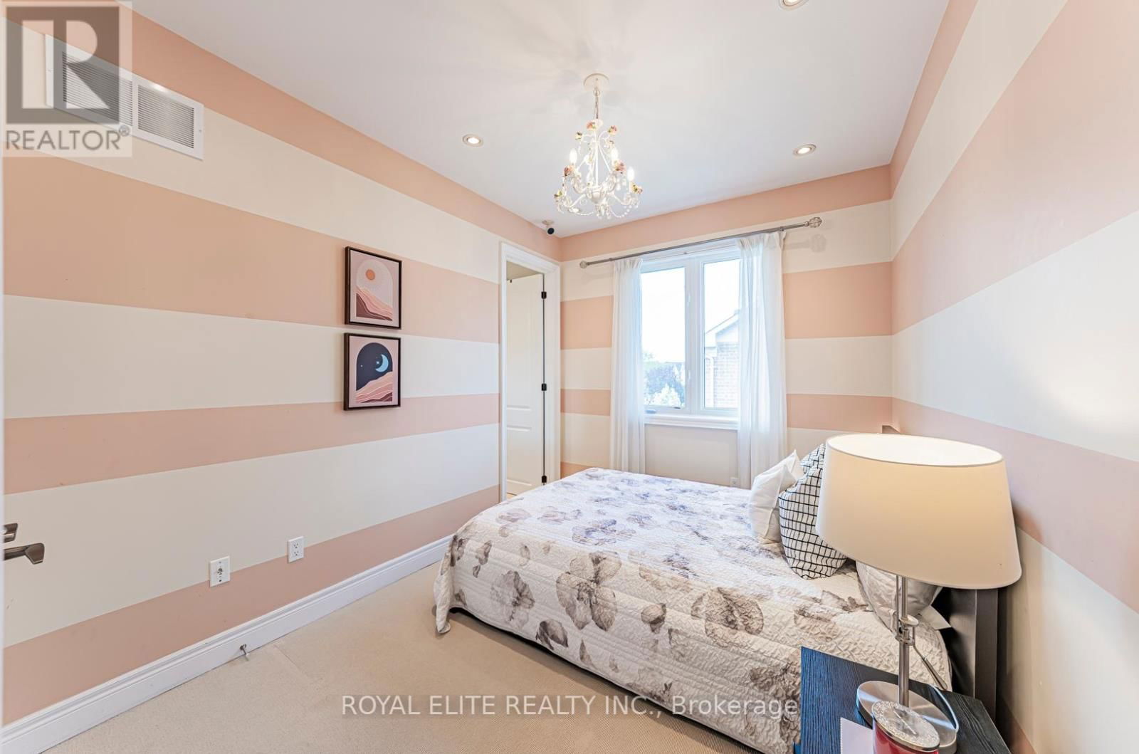 4 ALHART STREET Image 30