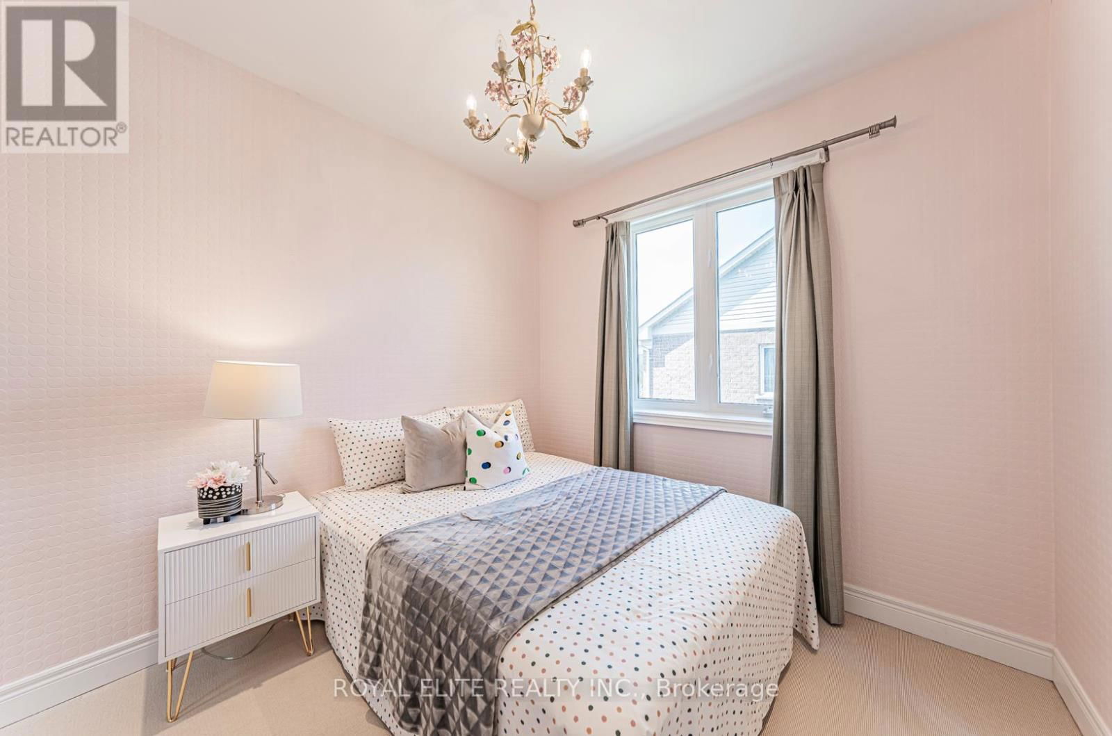 4 ALHART STREET Image 33