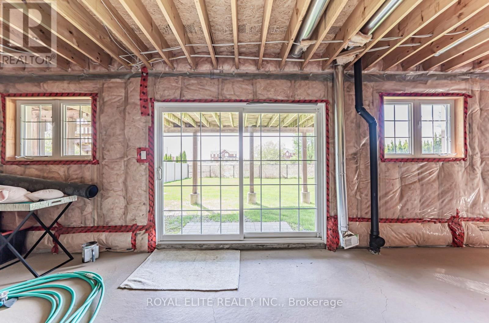 4 ALHART STREET Image 43