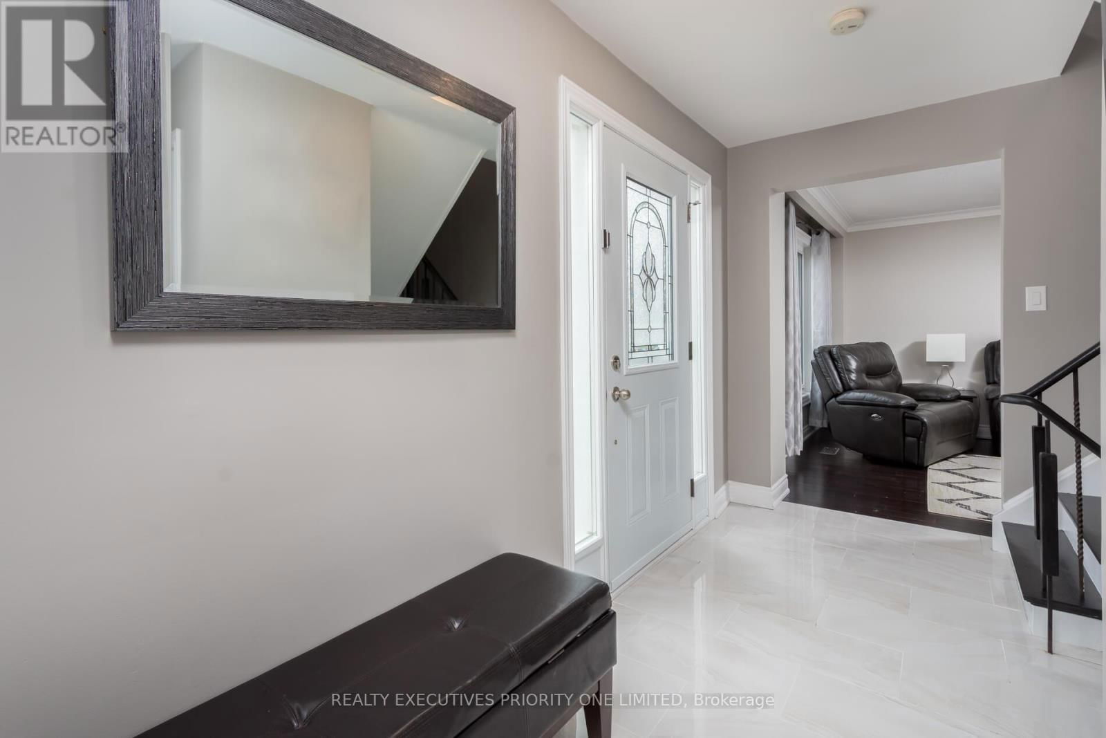 206 ANDREW PARK Image 5