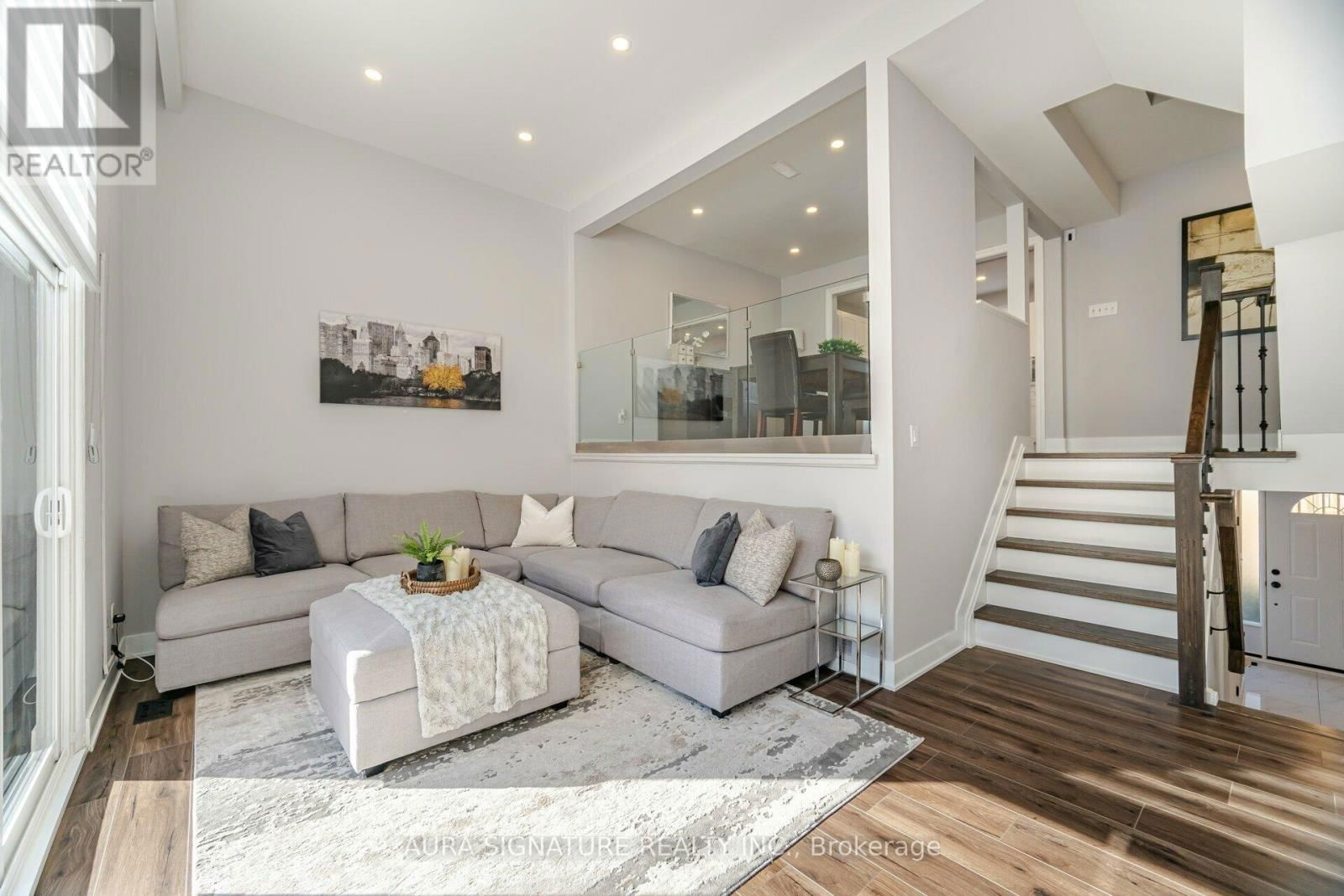 Primary Property View