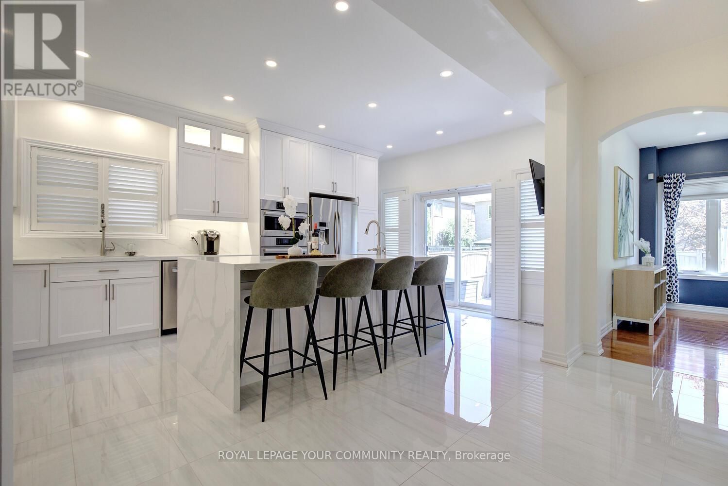 127 GOLDEN FOREST ROAD Image 13