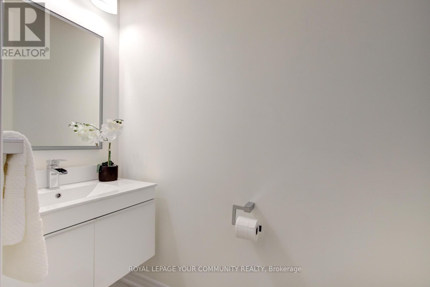 127 GOLDEN FOREST ROAD Image 24