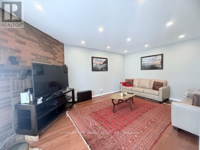 4 CLAXTON ROAD Image 4