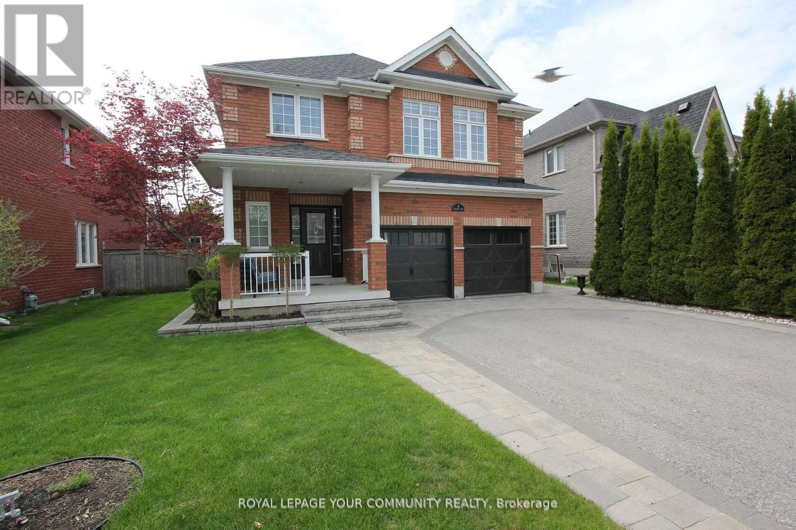 8 WHITESTONE DRIVE Image 1
