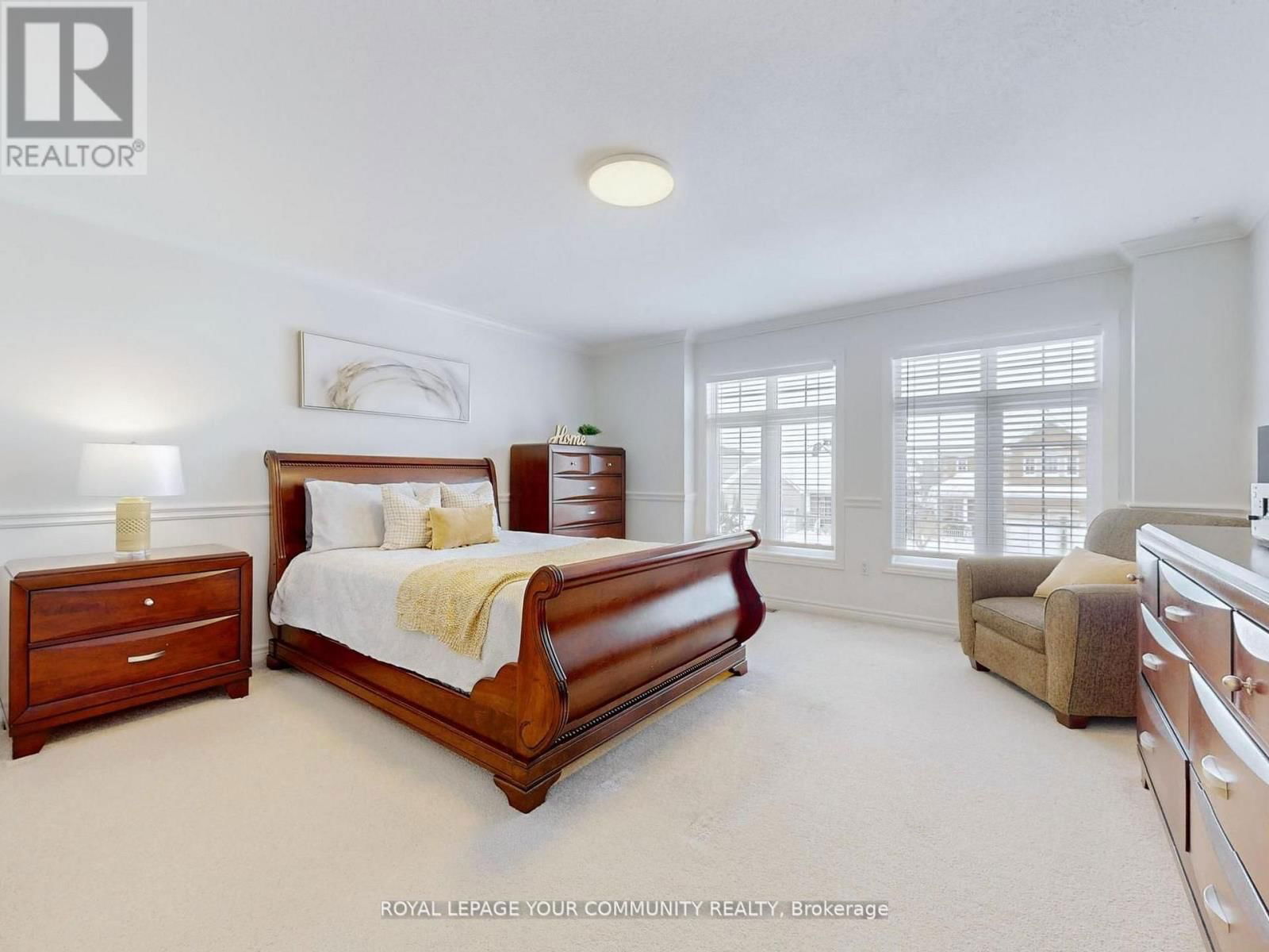 8 WHITESTONE DRIVE Image 30