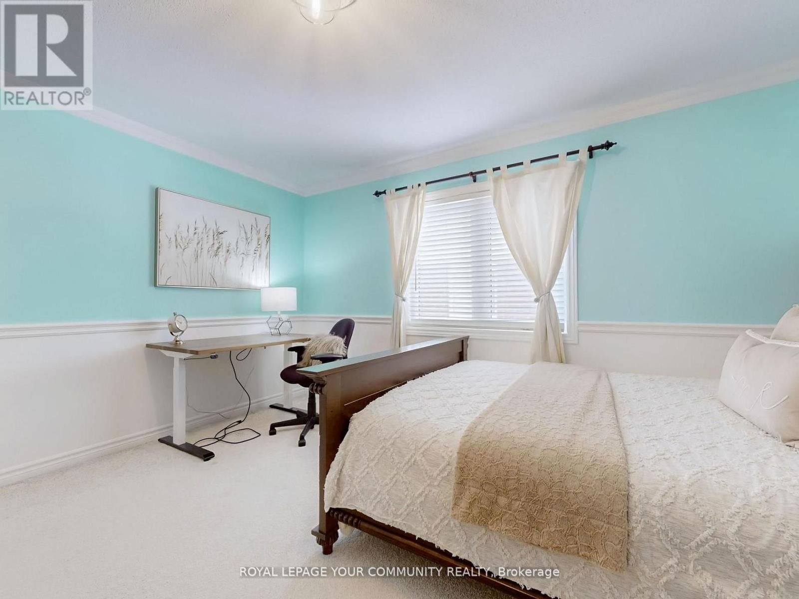 8 WHITESTONE DRIVE Image 33