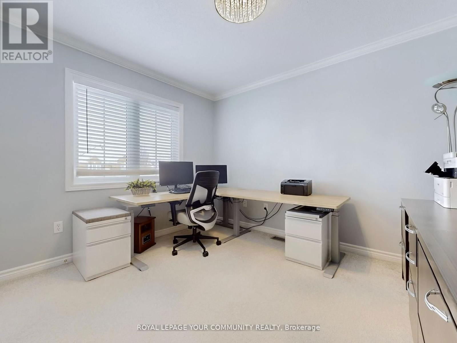 8 WHITESTONE DRIVE Image 34
