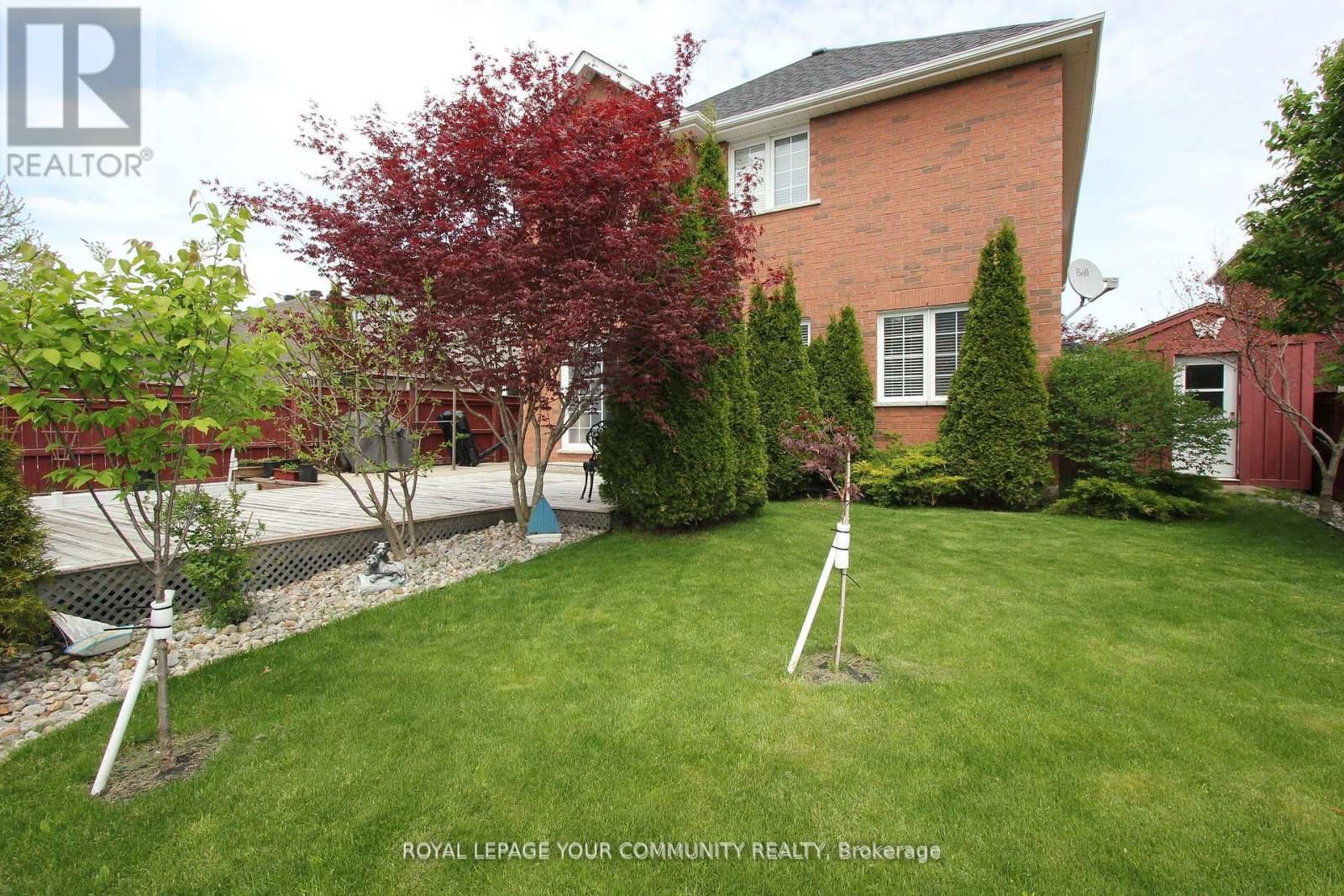 8 WHITESTONE DRIVE Image 45