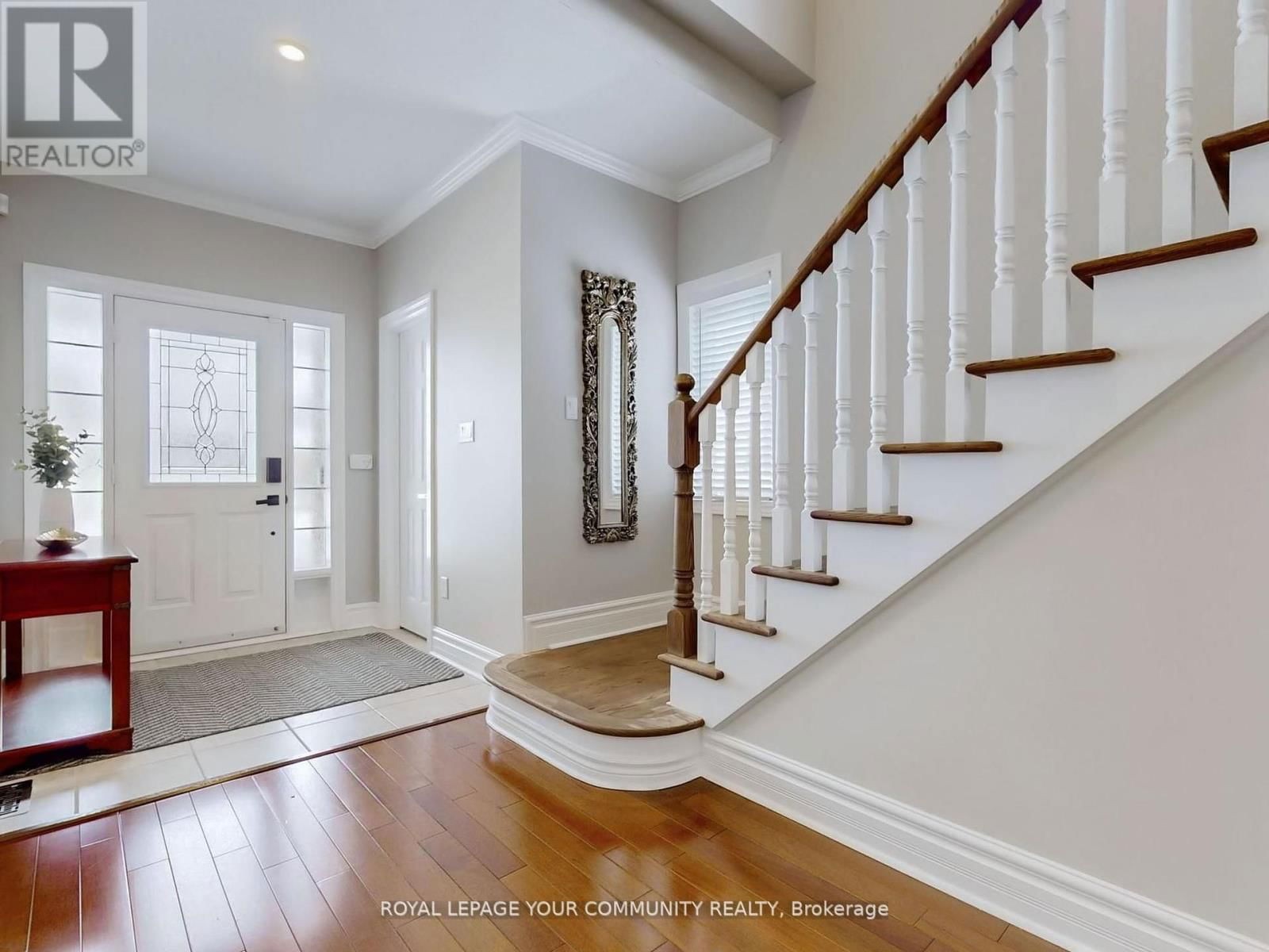 8 WHITESTONE DRIVE Image 6