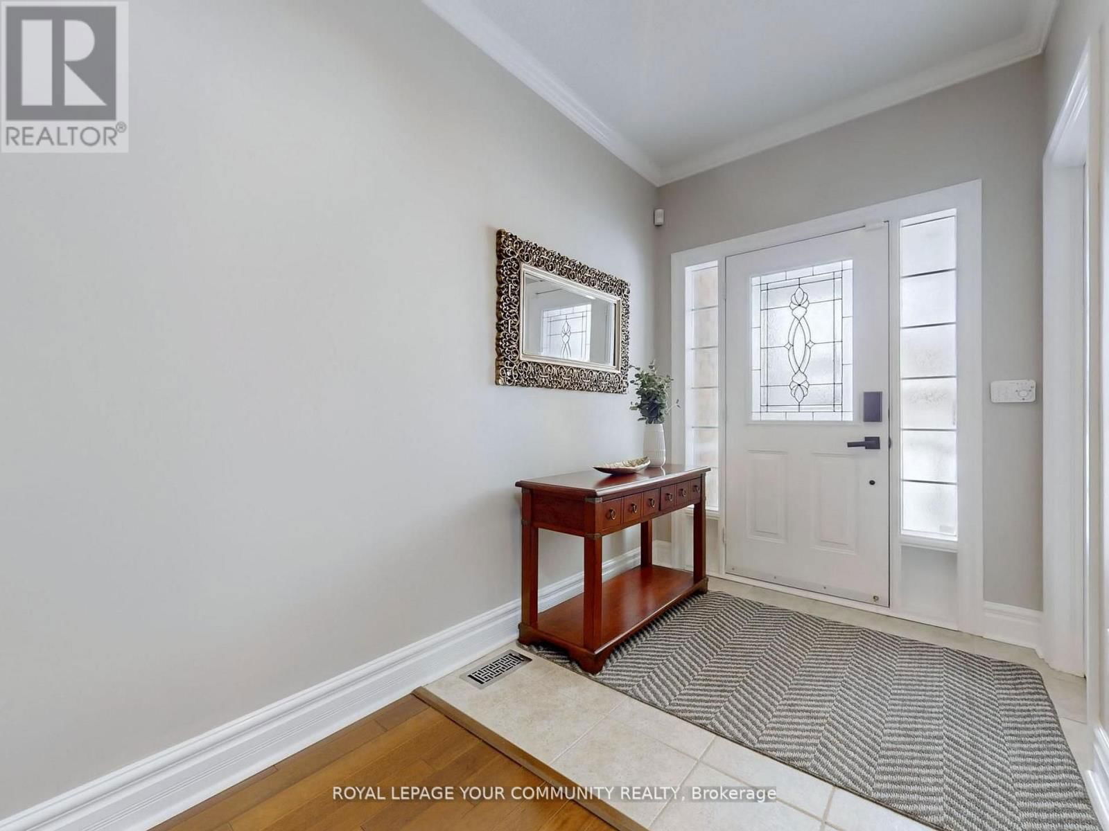 8 WHITESTONE DRIVE Image 7