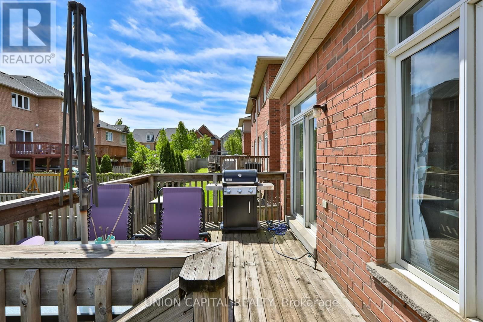136 MISTYWOOD CRESCENT Image 35