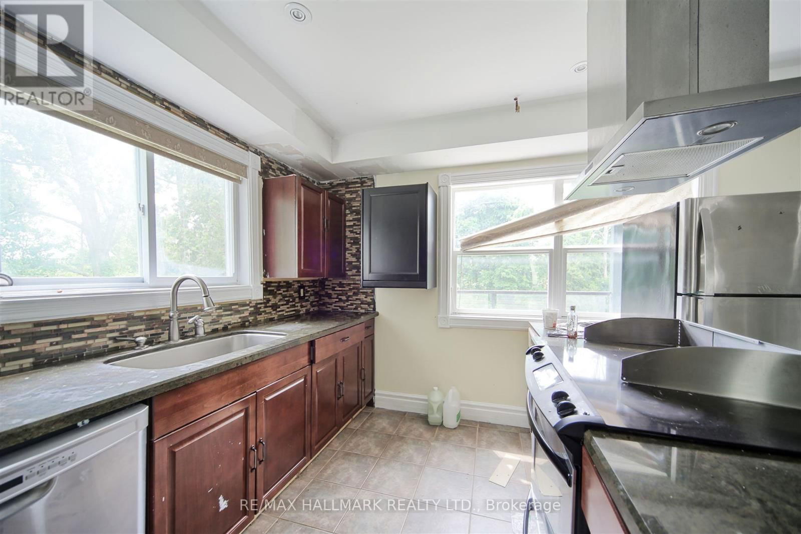 3125 LLOYDTOWN-AURORA SIDEROAD Image 19
