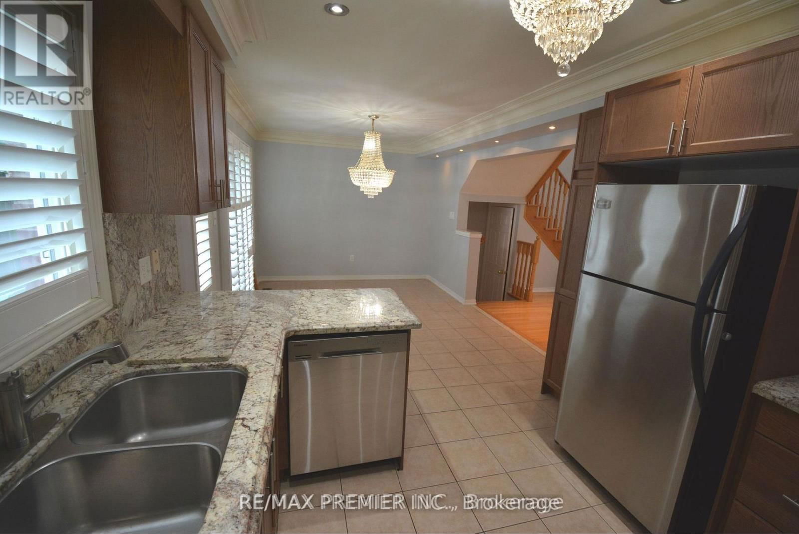 79 ROSARIO DRIVE Image 5