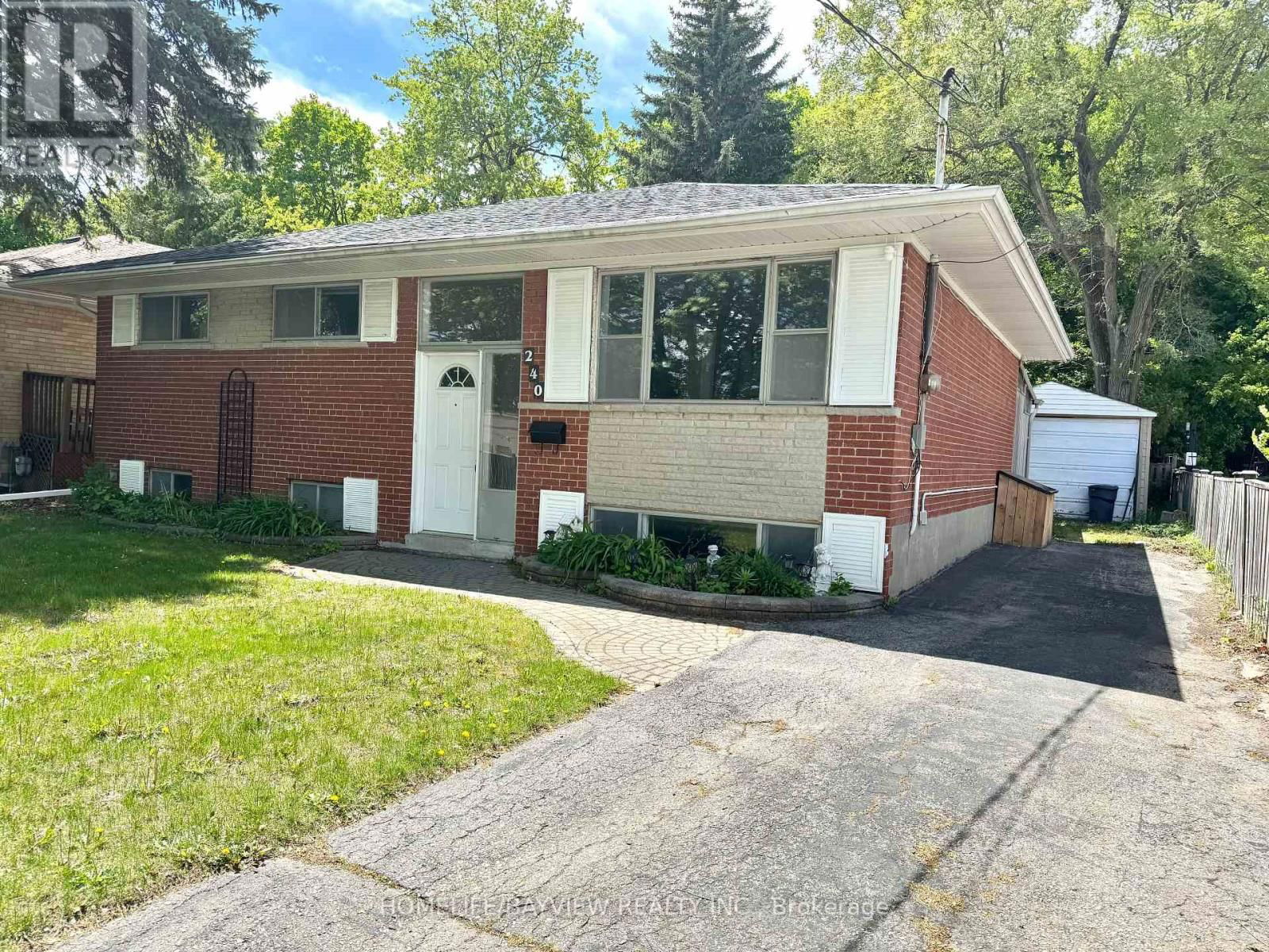 240 JACEY ANNE DRIVE Image 2